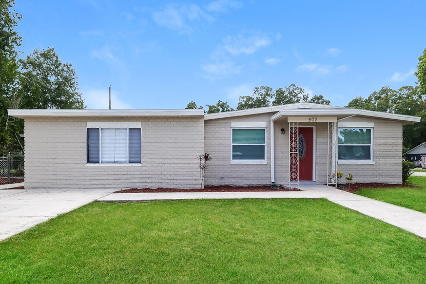 502 GLAD RD WINTER HAVEN, FL 33880
